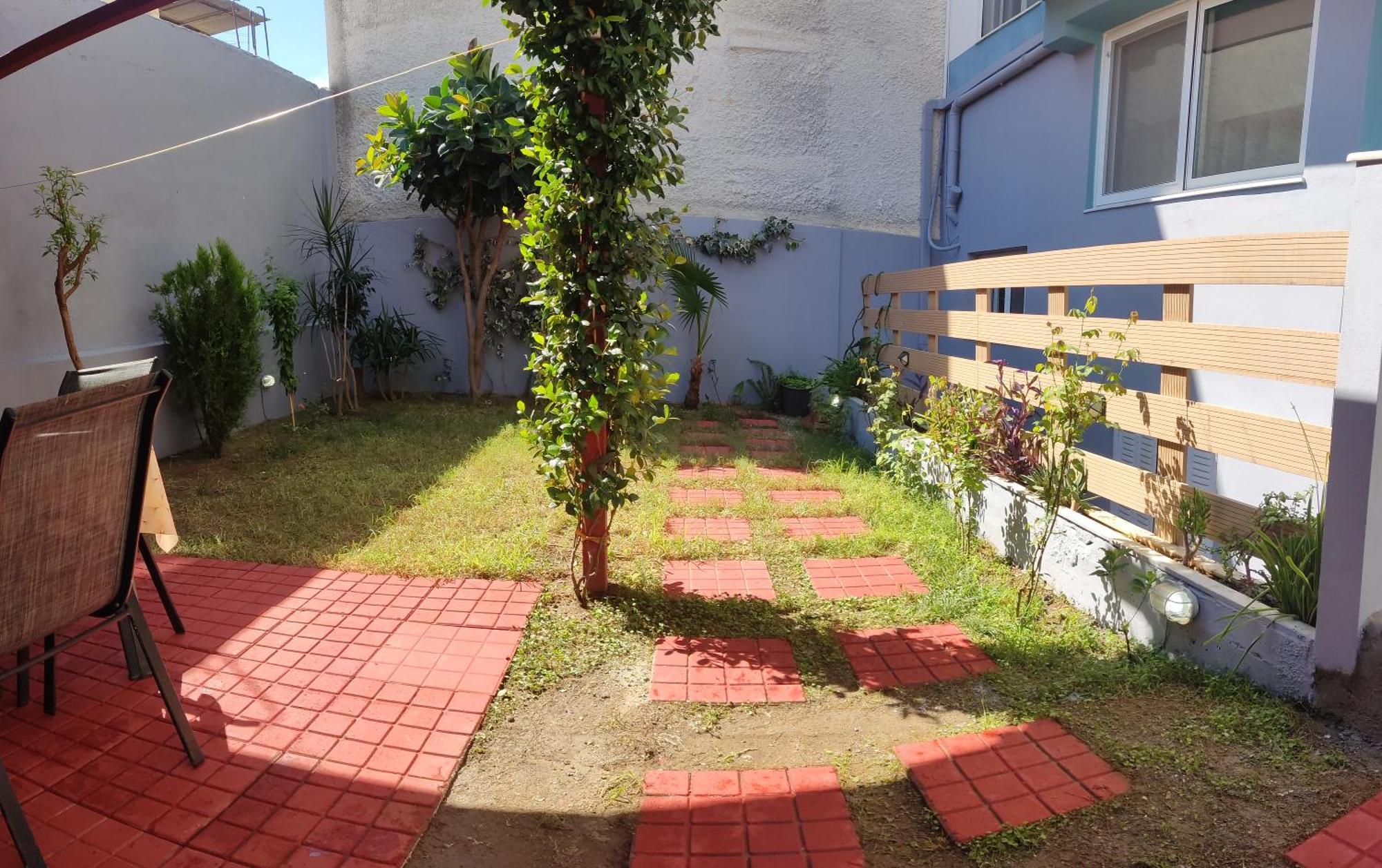 Vasilikis Apartment Каламата Экстерьер фото